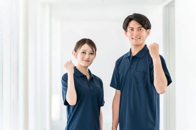 介護士